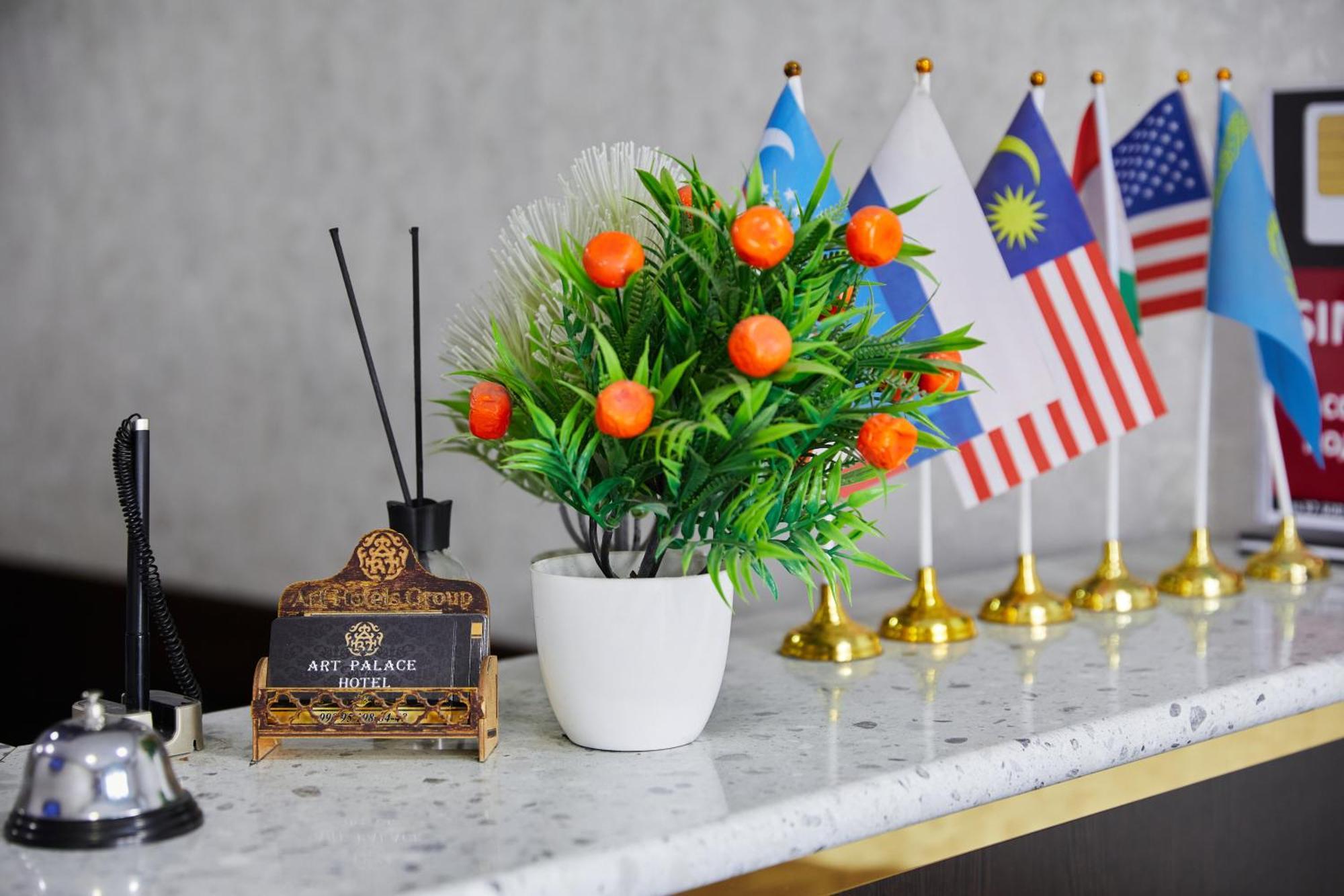 Hotel Art Palace Tashkent Ngoại thất bức ảnh